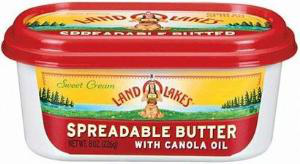 LAND O LAKES 8oz BUTTER SPREAD W/ CANOLA OIL