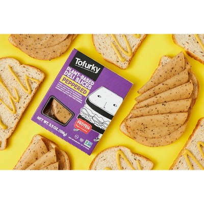 TOFURKY 5.5oz PLANT BASED PEPPERED DELI SLICES